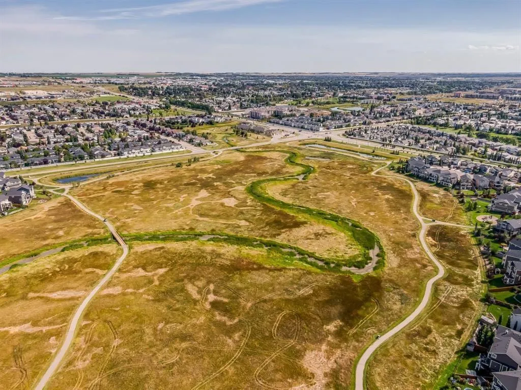 902 Williamstown Boulevard NW Airdrie AB T4B 0S8
