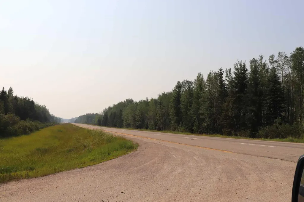 NE-26-53-10 Hwy 16w Rural Yellowhead County AB T0E 2M0