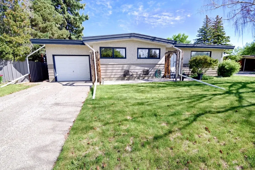 1306 29 Street S Lethbridge AB T1K 2X3