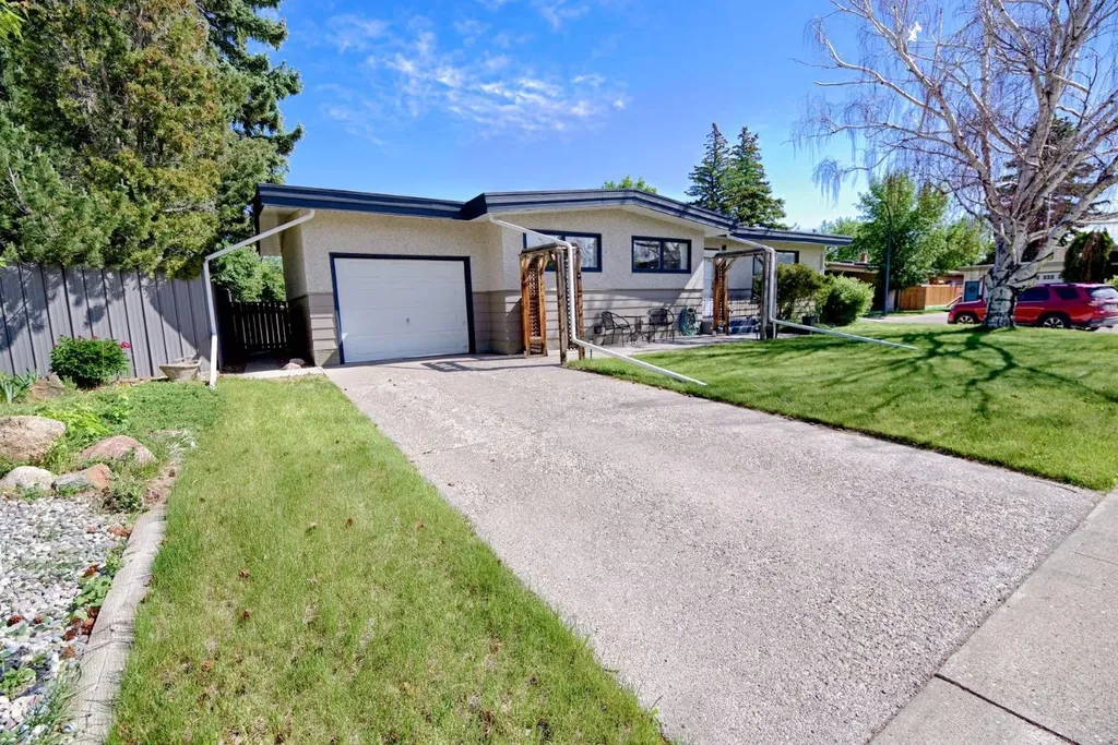 1306 29 Street S Lethbridge AB T1K 2X3