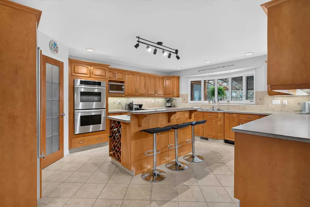 762 Stonehaven Drive Carstairs AB T0M 0N0