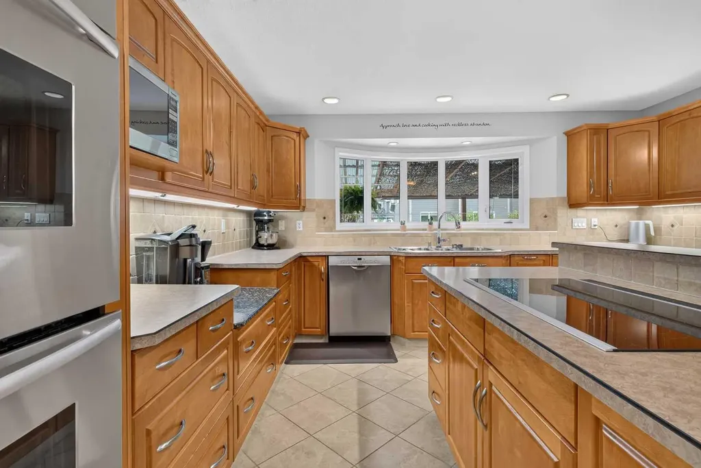 762 Stonehaven Drive Carstairs AB T0M 0N0