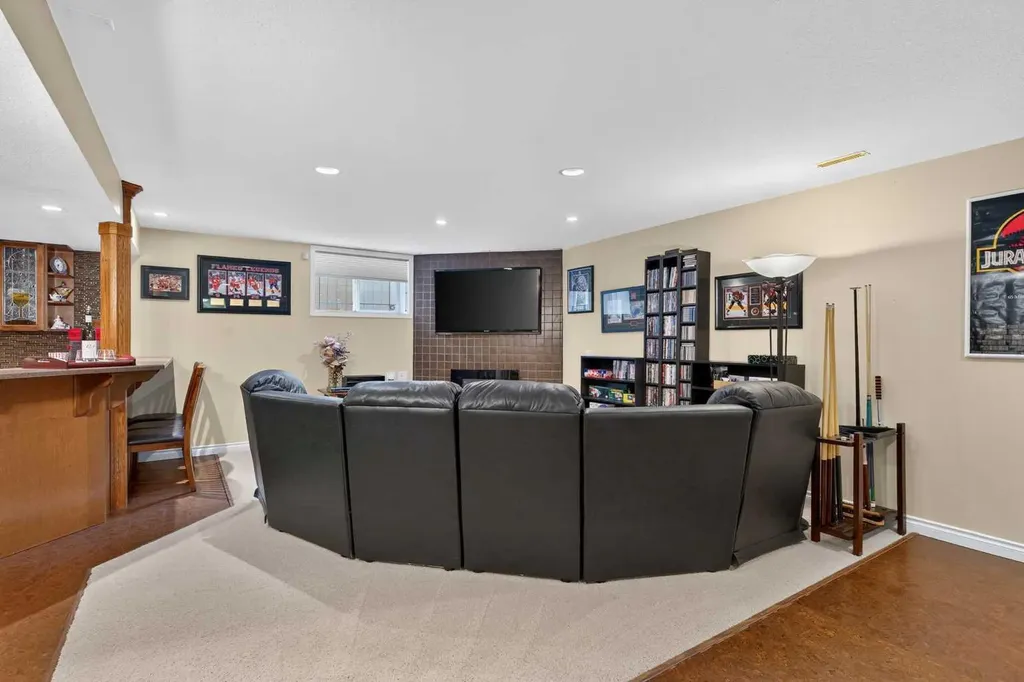 762 Stonehaven Drive Carstairs AB T0M 0N0