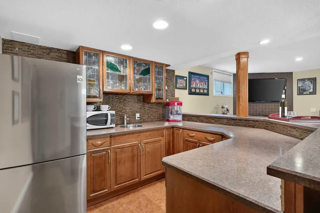 762 Stonehaven Drive Carstairs AB T0M 0N0