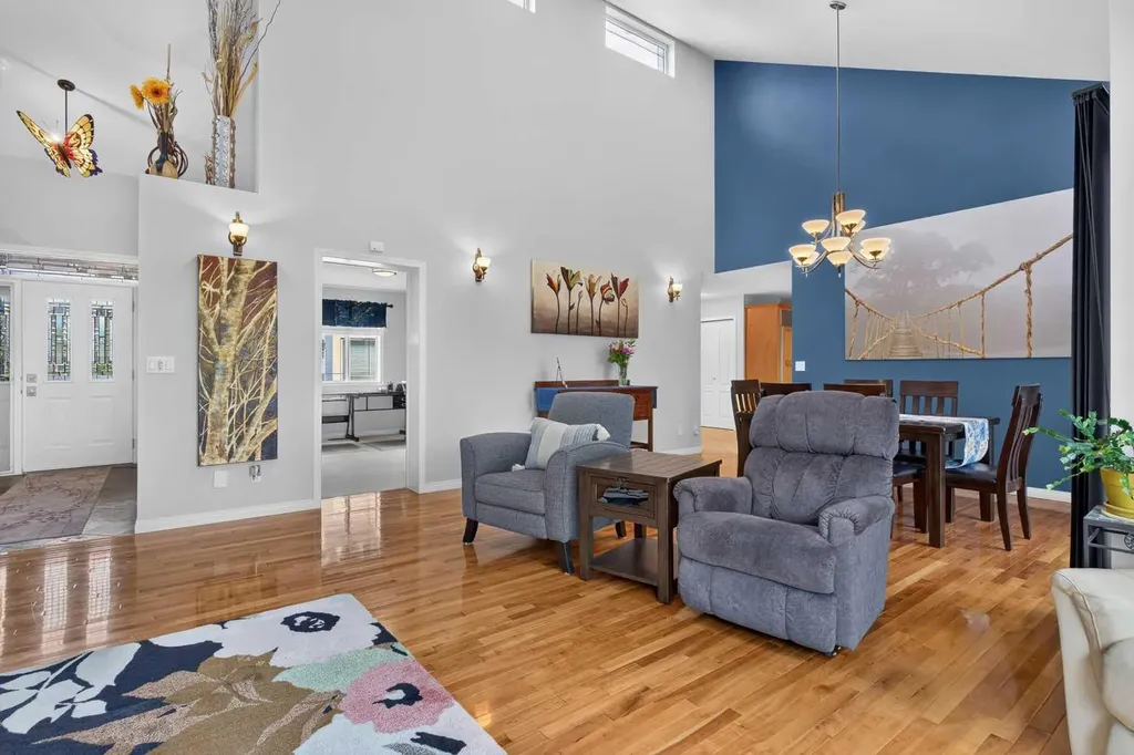762 Stonehaven Drive Carstairs AB T0M 0N0