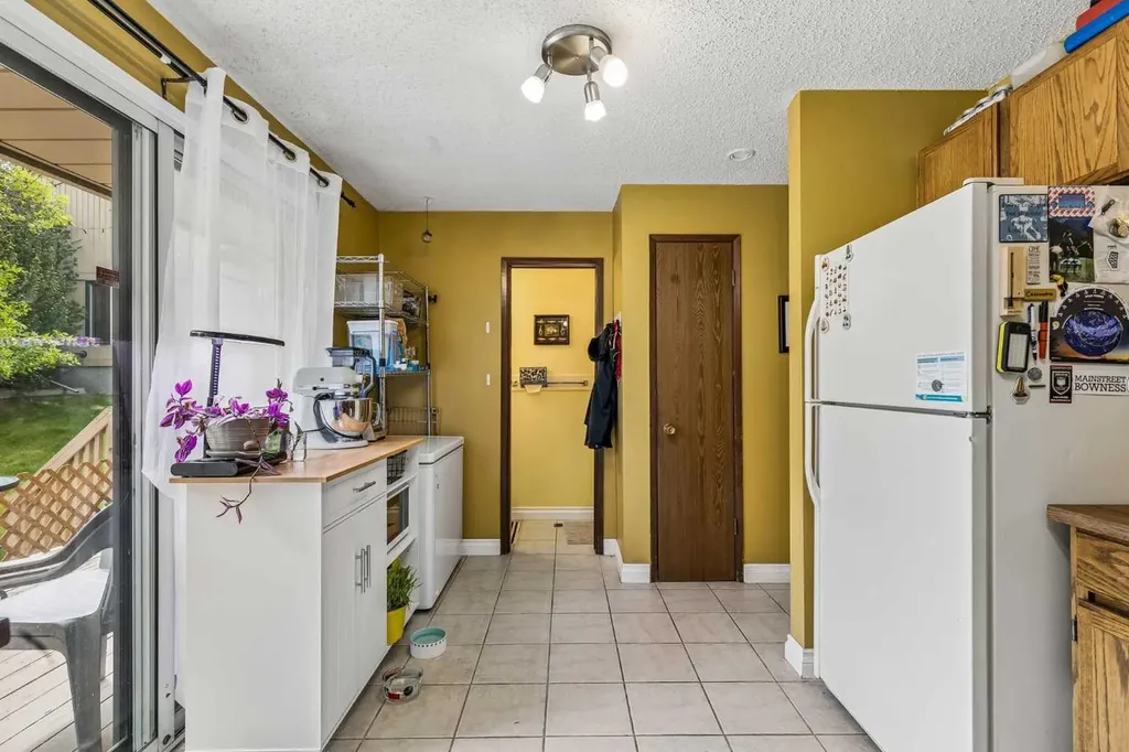 235 Berwick Drive NW Calgary AB T2P 3C1