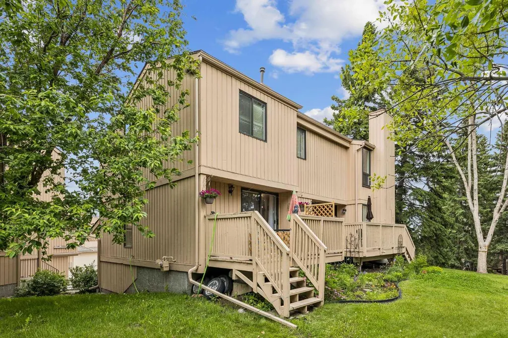 235 Berwick Drive NW Calgary AB T2K 1P6