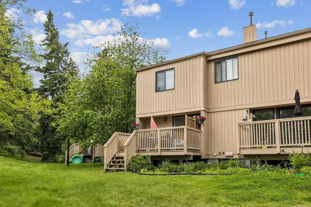 235 Berwick Drive NW Calgary AB T2P 3C1