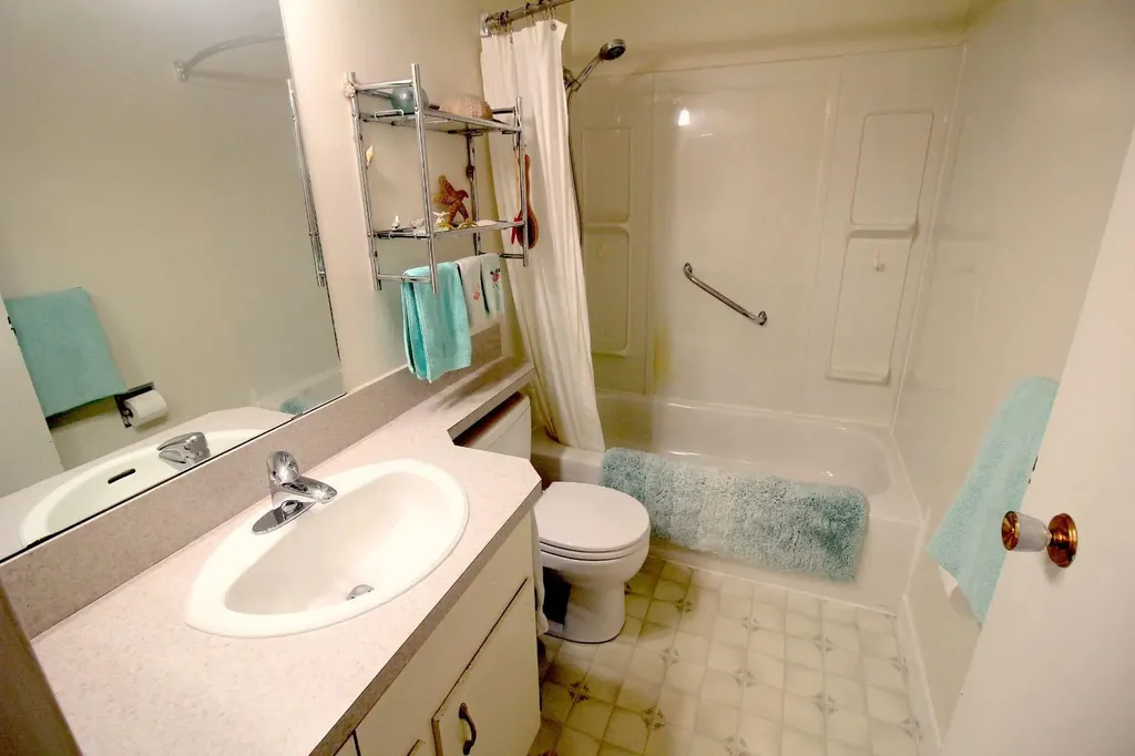 515 Blackthorn Road NE Calgary AB t2k4x8