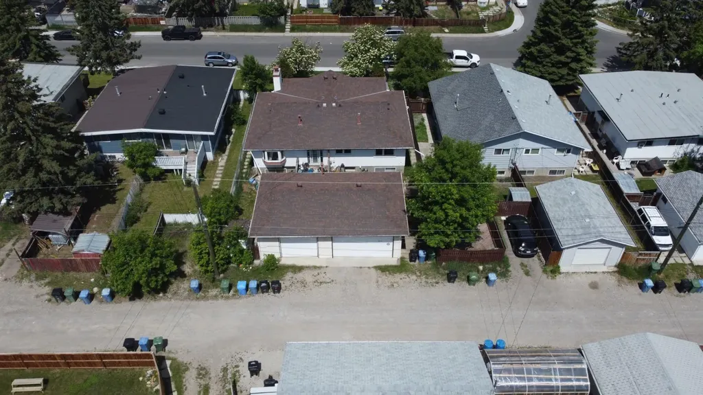 515 Blackthorn Road NE Calgary AB t2k4x8