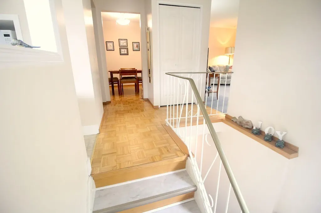 515 Blackthorn Road NE Calgary AB t2k4x8