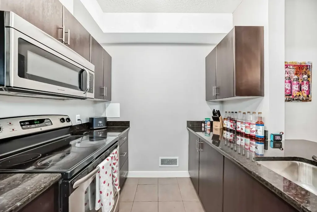3950 46 Avenue NW Calgary AB T3A 0P9