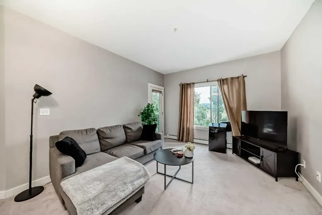 3950 46 Avenue NW Calgary AB T3A 0P9