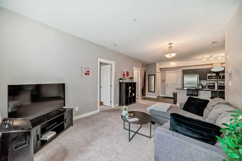 3950 46 Avenue NW Calgary AB T3A 0P9