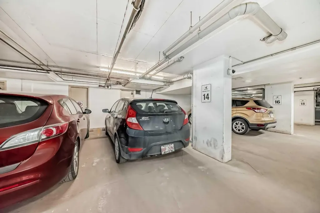3950 46 Avenue NW Calgary AB T3A 0P9