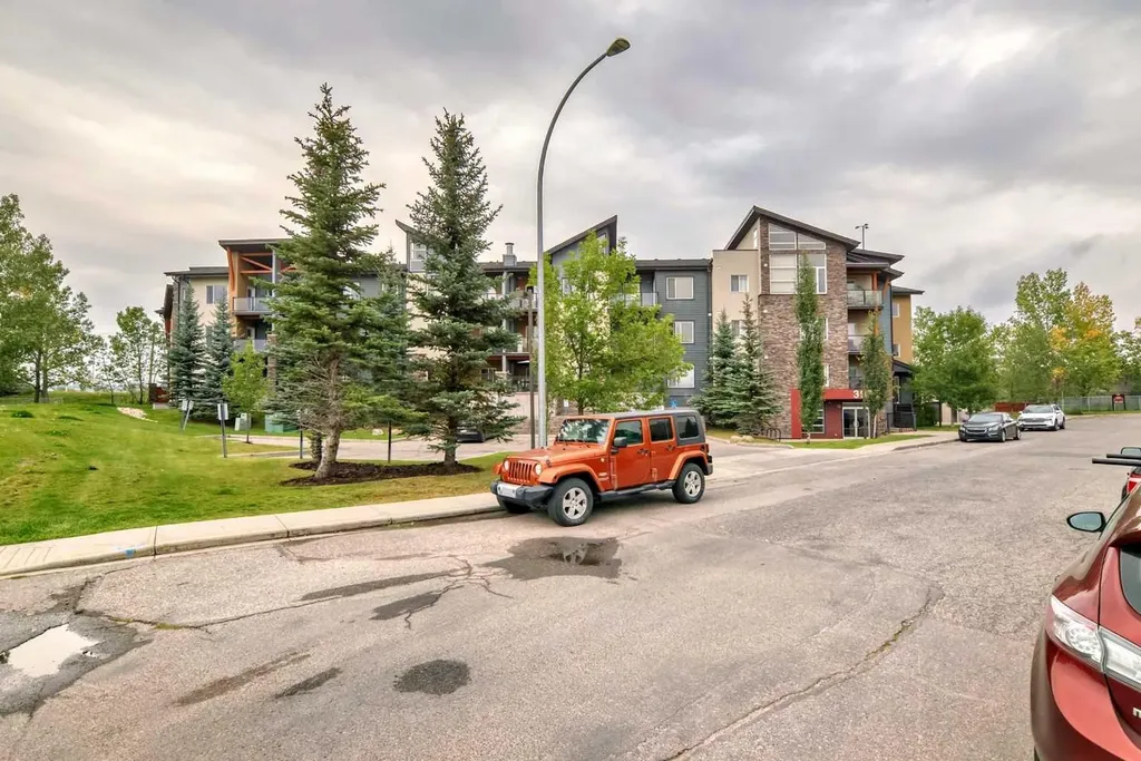 3950 46 Avenue NW Calgary AB T3A 0P9