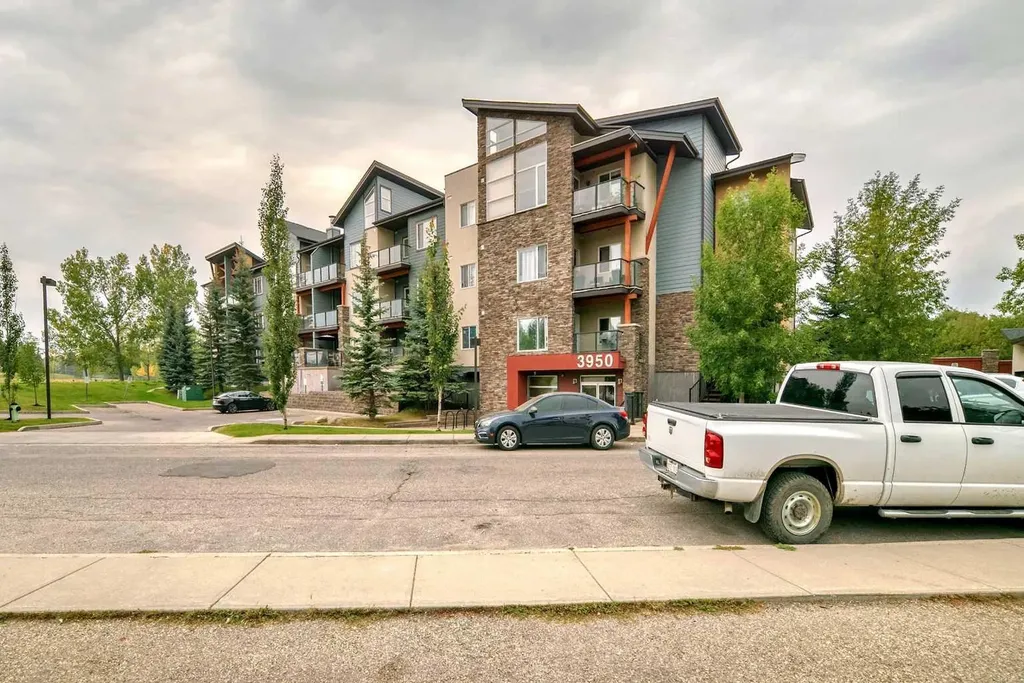 3950 46 Avenue NW Calgary AB T3A 0P9