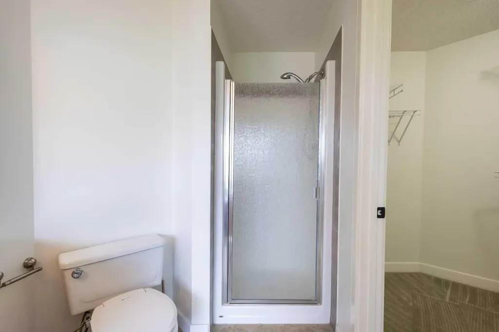66 Everhollow Avenue SW Calgary AB T2Y 0A9