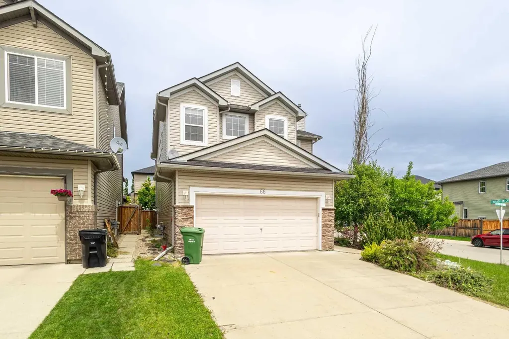 66 Everhollow Avenue SW Calgary AB T2Y 0A9
