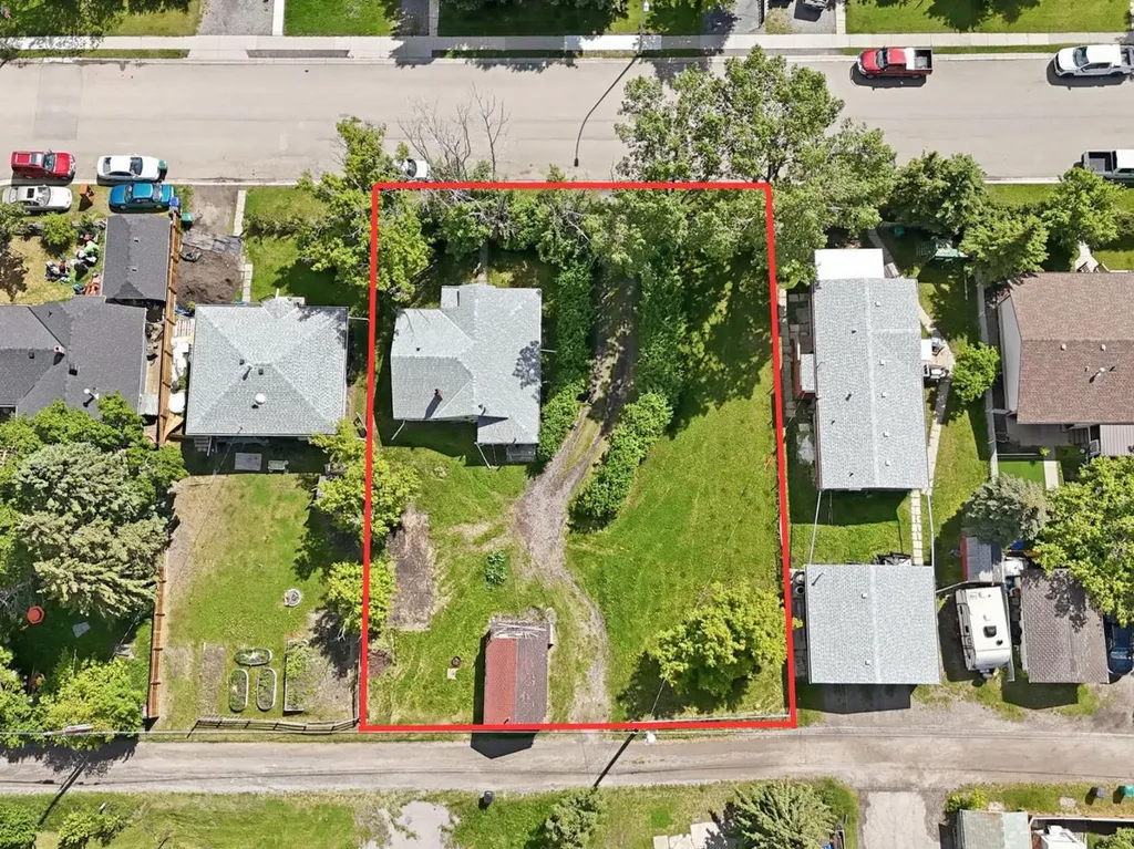 509 1 Street SE Diamond Valley AB T0L 0H0