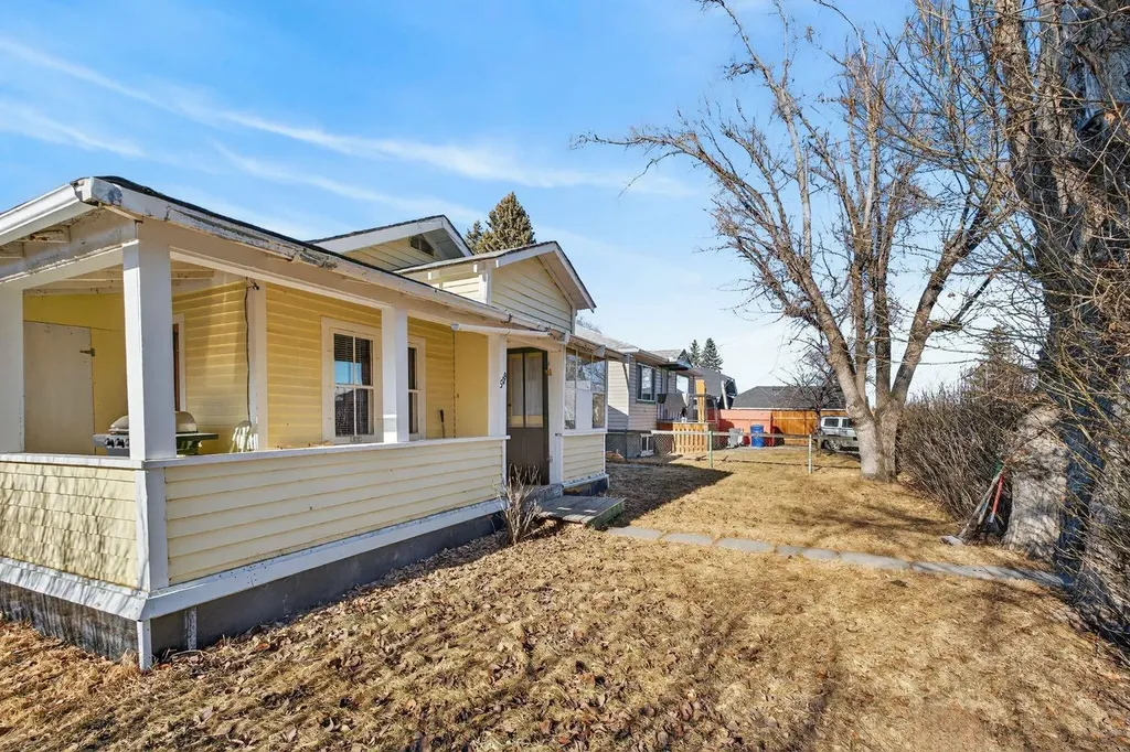 509 1 Street SE Diamond Valley AB T0L 0H0