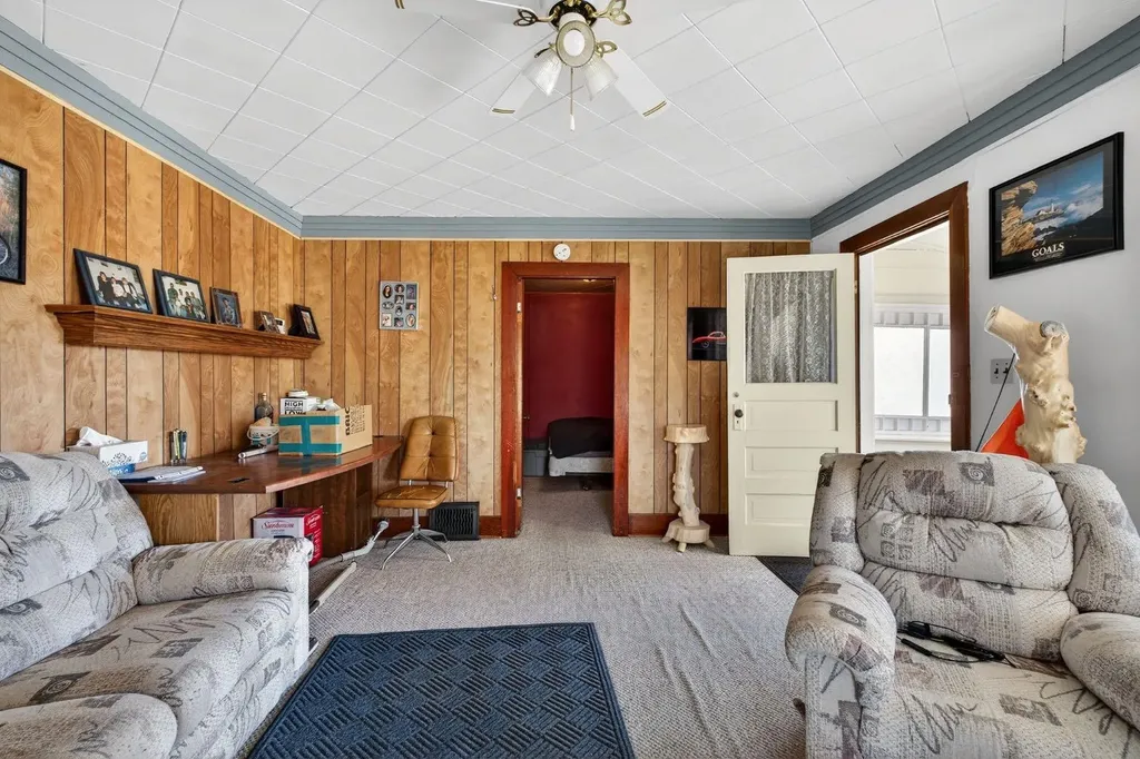 509 1 Street SE Diamond Valley AB T0L 0H0