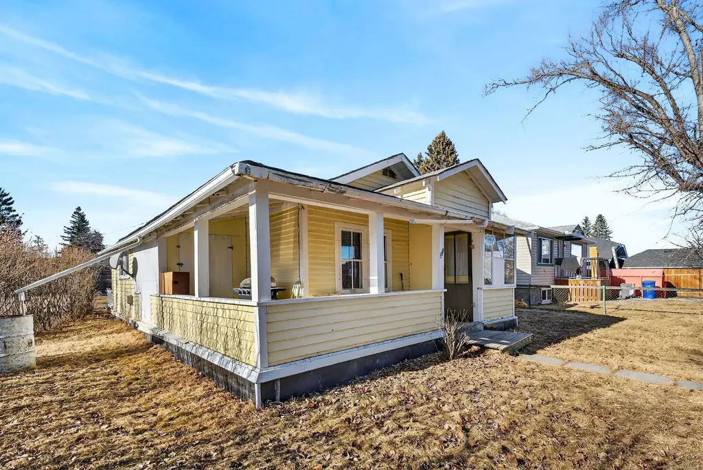 509 1 Street SE Diamond Valley AB T0L 0H0