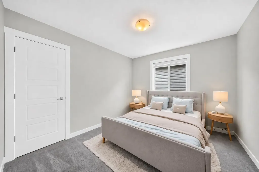 137 Creekside Way SW Calgary AB T2X 4B1