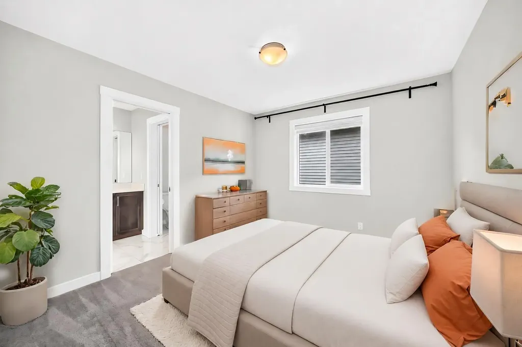 137 Creekside Way SW Calgary AB T2X 4B1
