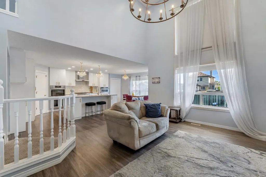 12966 Coventry Hills Way NE Calgary AB T3K5R2