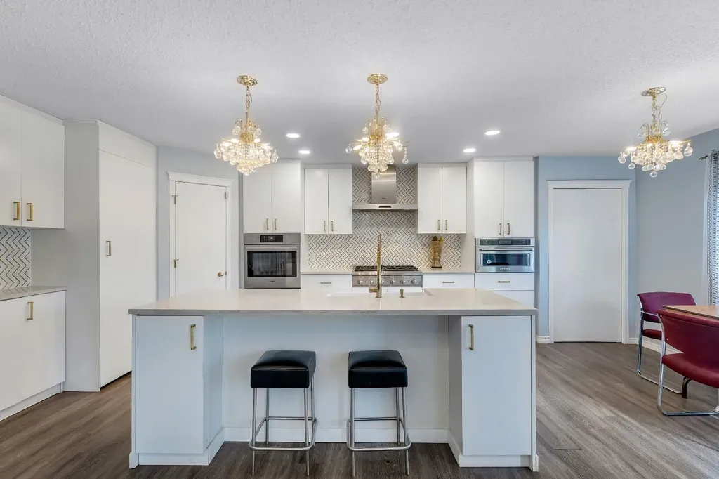 12966 Coventry Hills Way NE Calgary AB T3K5R2