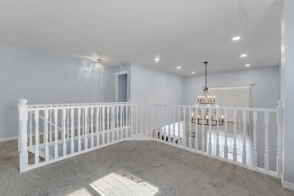 12966 Coventry Hills Way NE Calgary AB T3K5R2