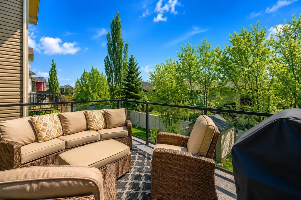 55 Evanspark Circle NW Calgary AB T3P 0B4