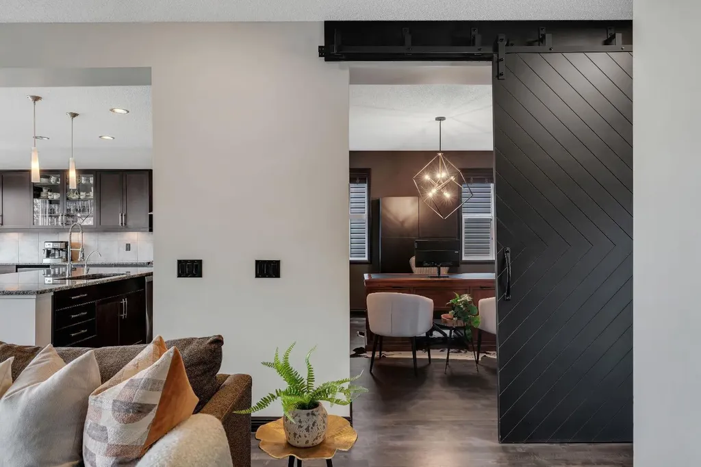 55 Evanspark Circle NW Calgary AB T3P 0B4