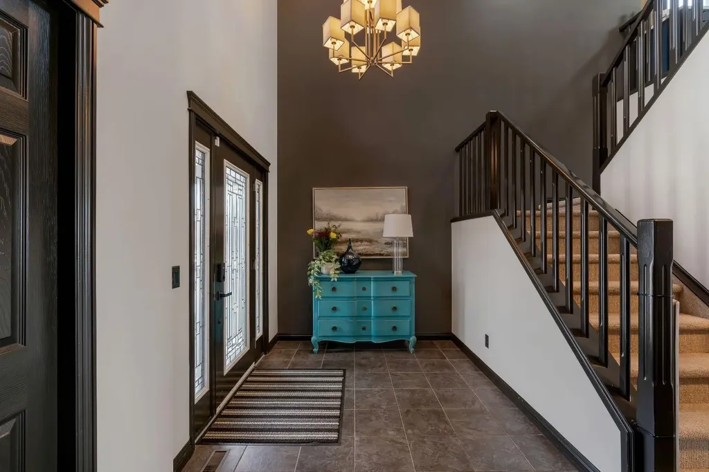 55 Evanspark Circle NW Calgary AB T3P 0B4