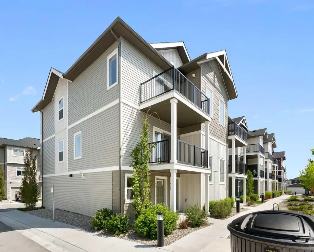 24 Rivercrest Drive Cochrane AB T4C 2C8