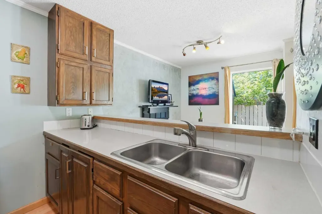 97 Grier Place NE Calgary AB T2K 5Y5