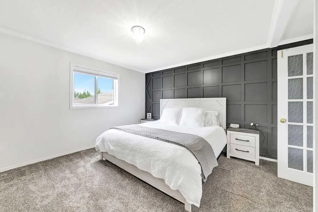 4109 66 Avenue Lloydminster AB T9V2Y3