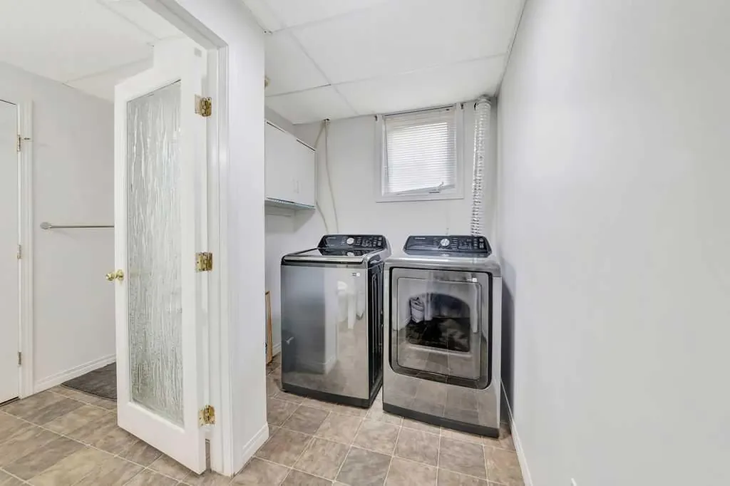4109 66 Avenue Lloydminster AB T9V2Y3
