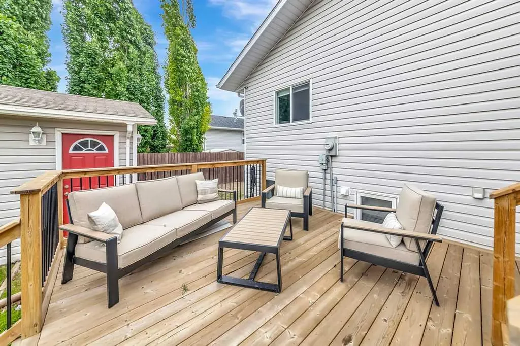 4109 66 Avenue Lloydminster AB T9V2Y3