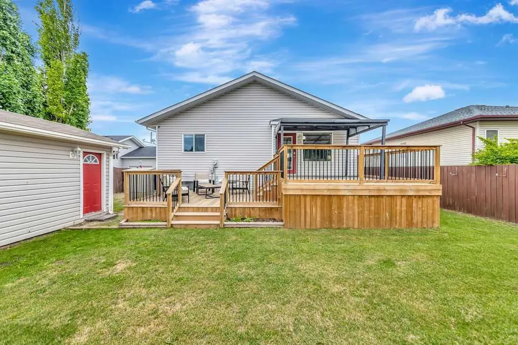 4109 66 Avenue Lloydminster AB T9V2Y3