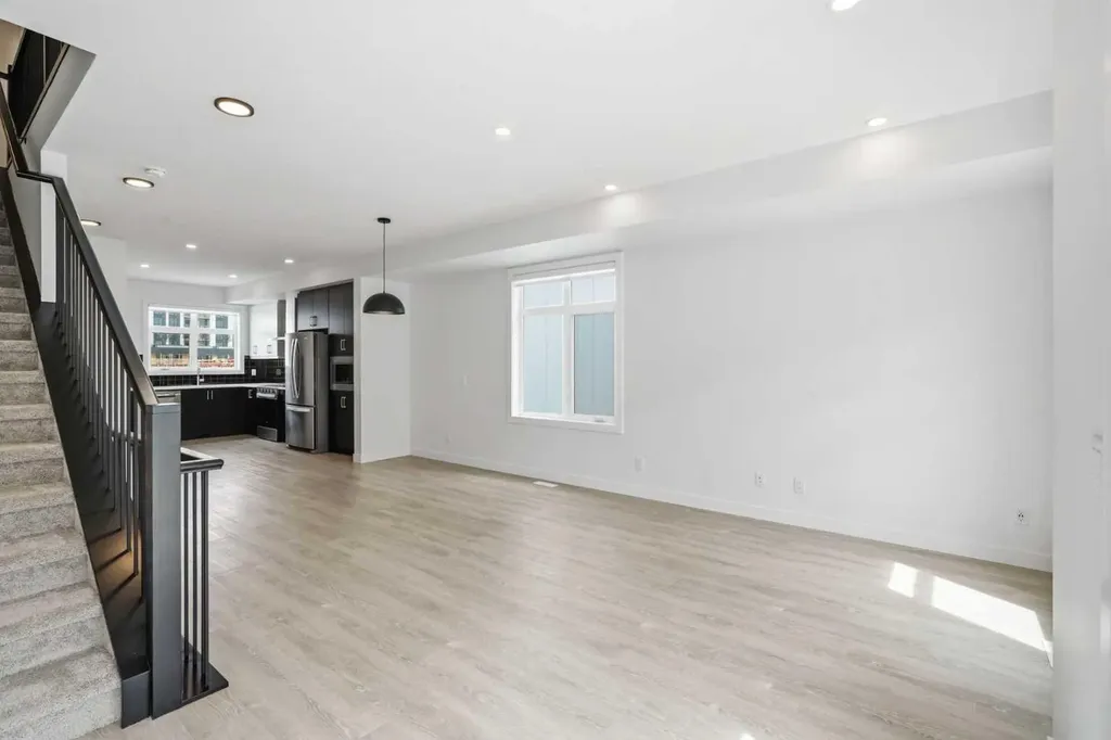 8235 8 Avenue SW Calgary AB T3H 6H2