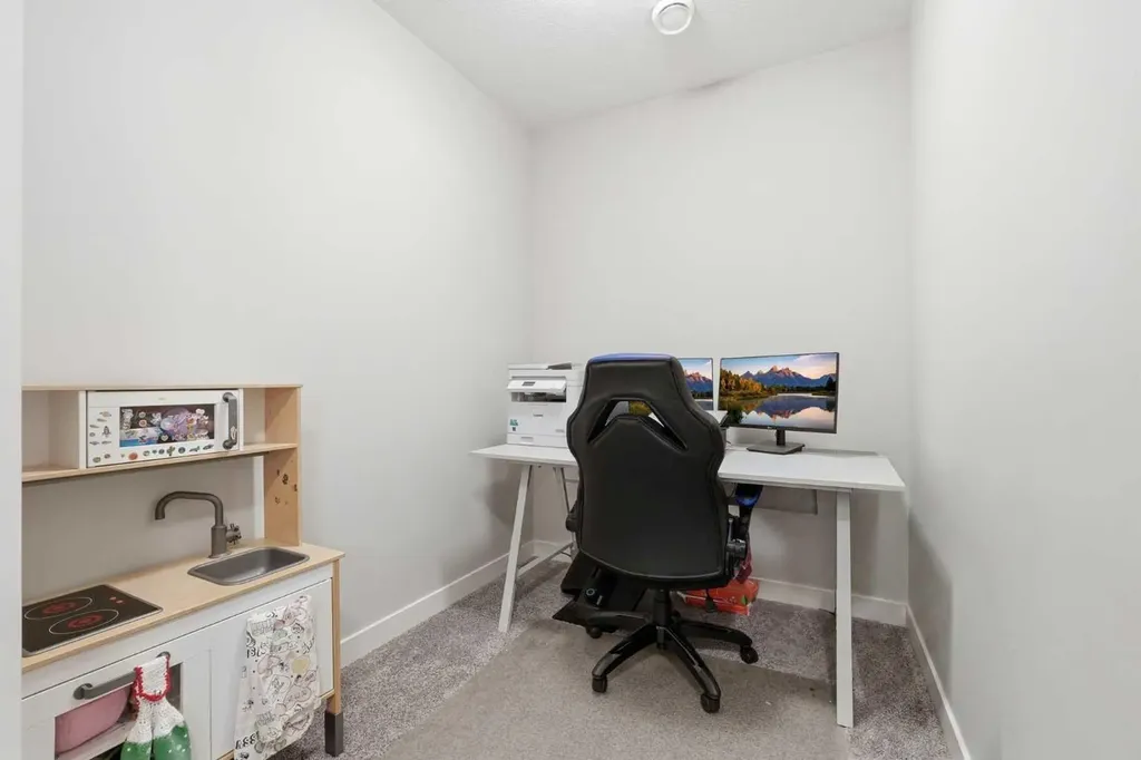 237 Mahogany Parade SE Calgary AB T3M 2J9