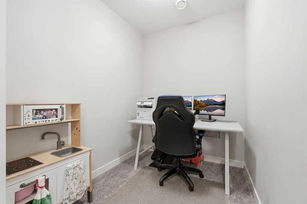 237 Mahogany Parade SE Calgary AB T3M 2J9