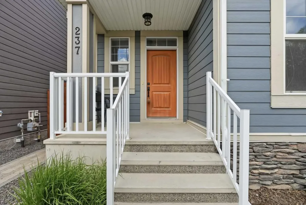 237 Mahogany Parade SE Calgary AB T3M 2J9