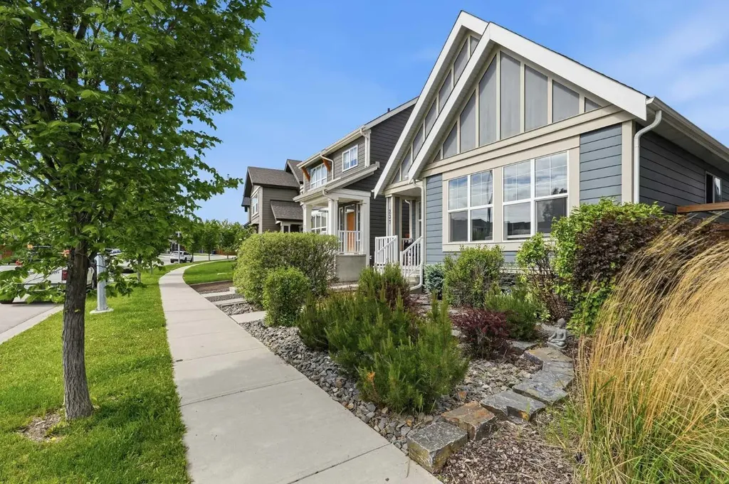 237 Mahogany Parade SE Calgary AB T3M 2J9