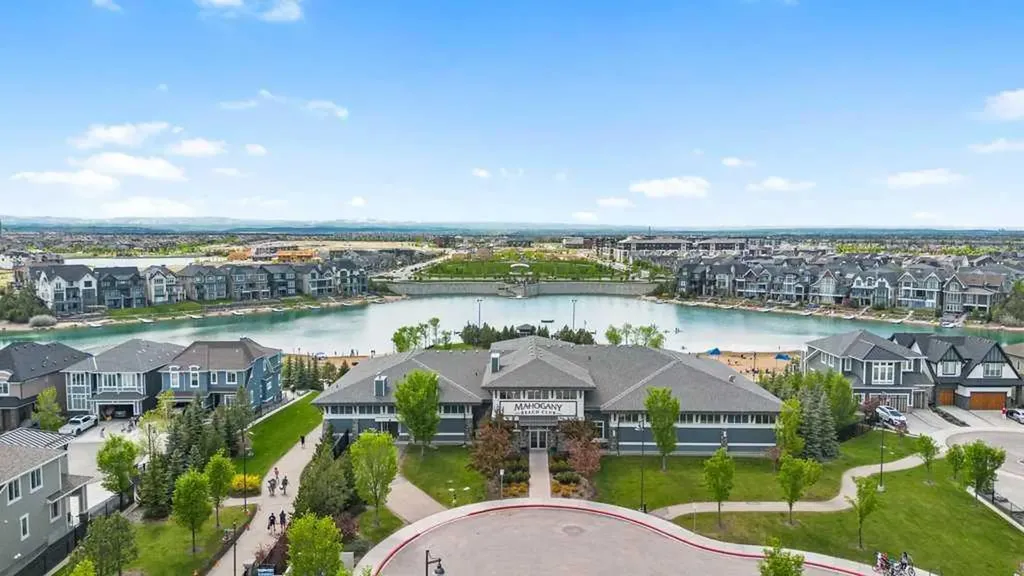 237 Mahogany Parade SE Calgary AB T3M 2J9