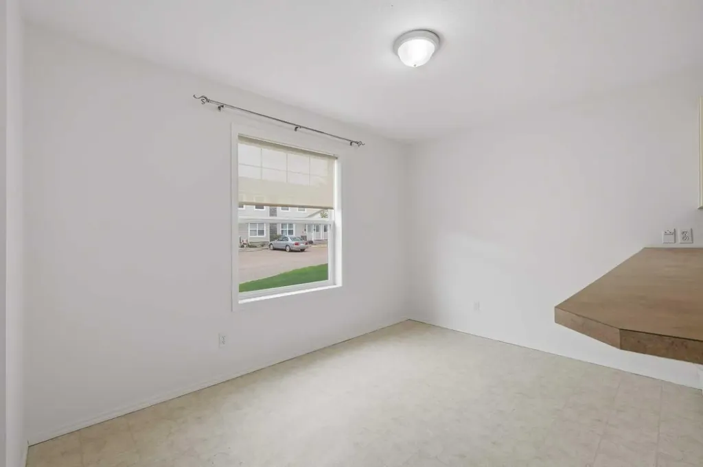20 Jacobs Close Red Deer AB T4P 4C9