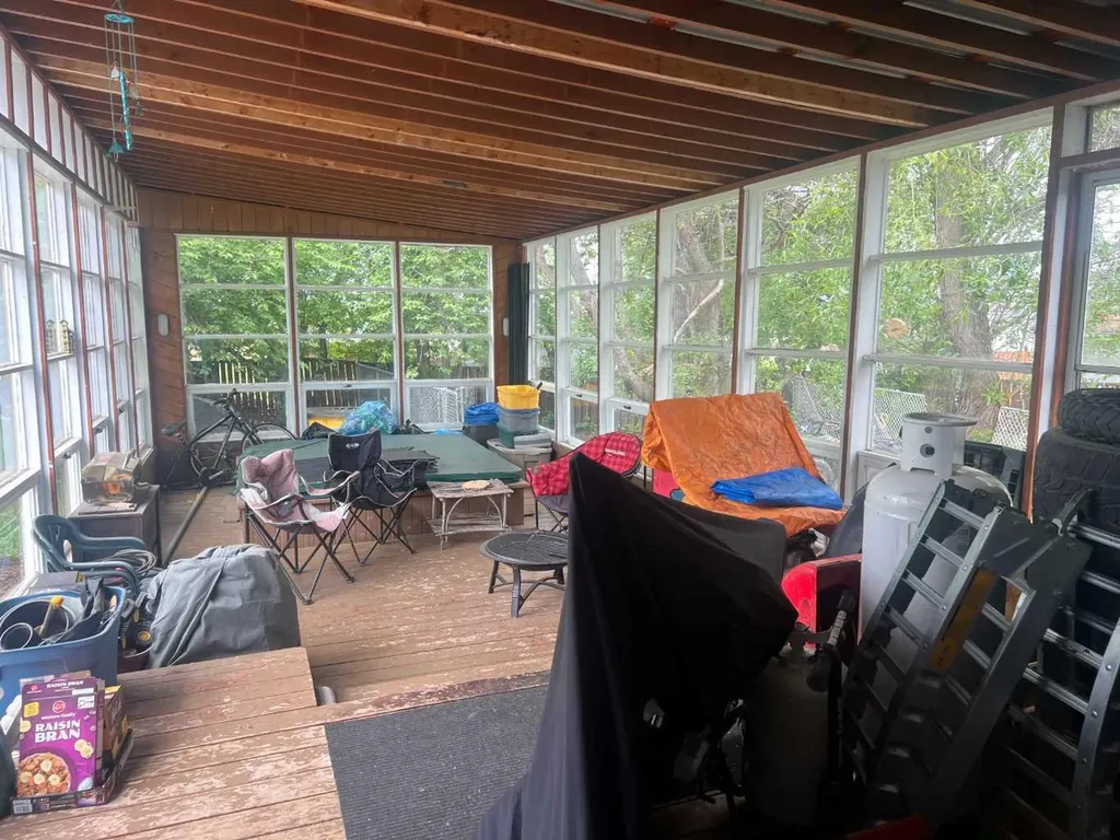 806 7 A Street Fox Creek AB T0H 1P0