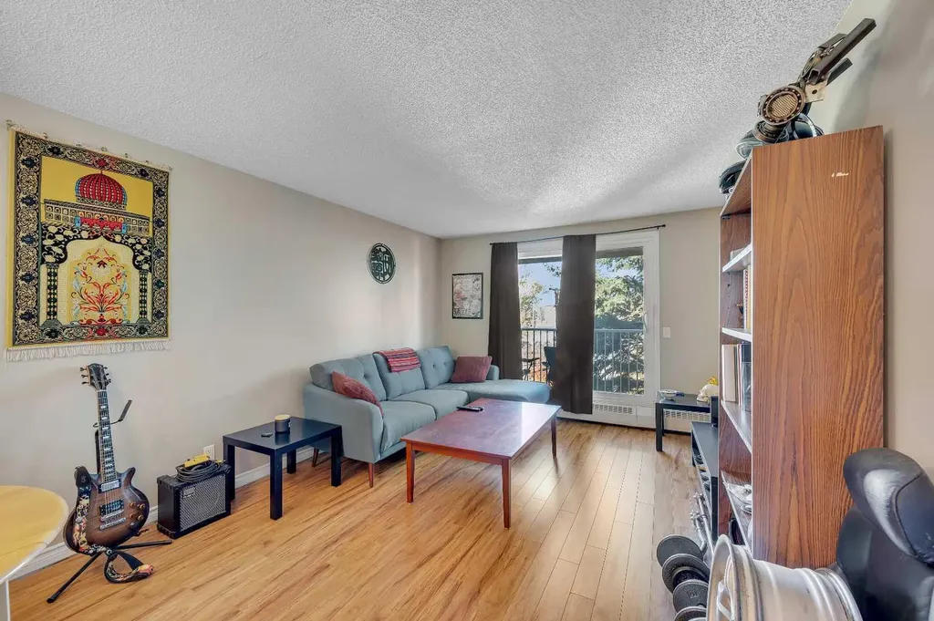 110 20 Avenue NE Calgary AB T2E 1P7